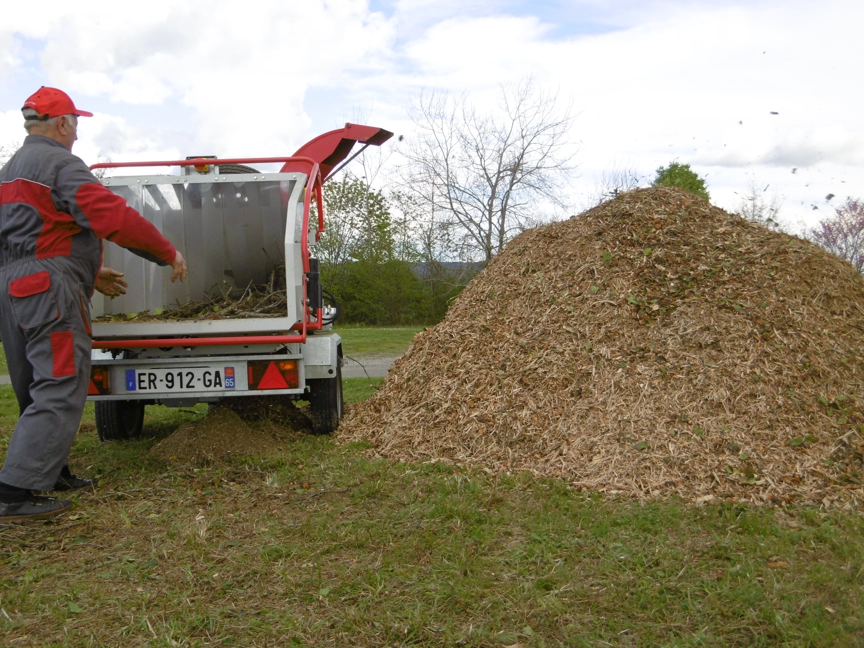 Sessions de broyage en déchetterie !